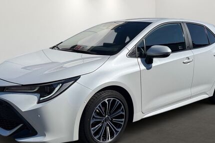 Toyota Corolla 33.400 km 22.890 &euro; Ahlen 59229