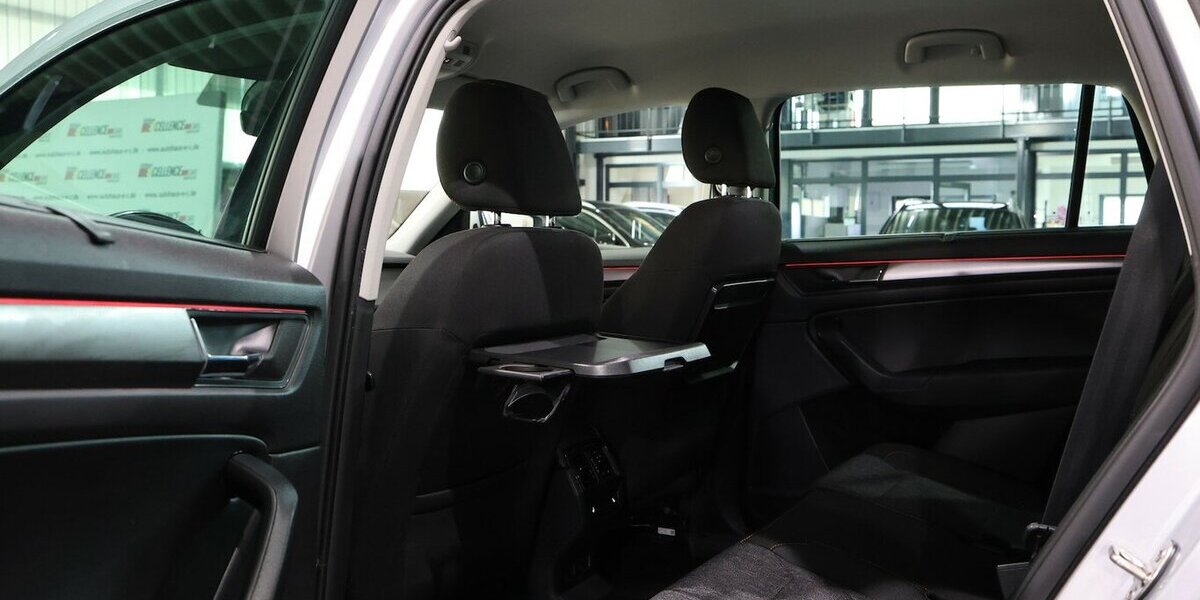Skoda Kodiaq 1.5 TSI DSG CLEVER / LED / 1.HAND / NAVI+ 128.000 km 20.444 &euro; Hamm 59077