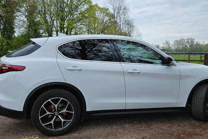 Alfa Romeo Stelvio 117.500 km 22.222 &euro; Drensteinfurt 48317