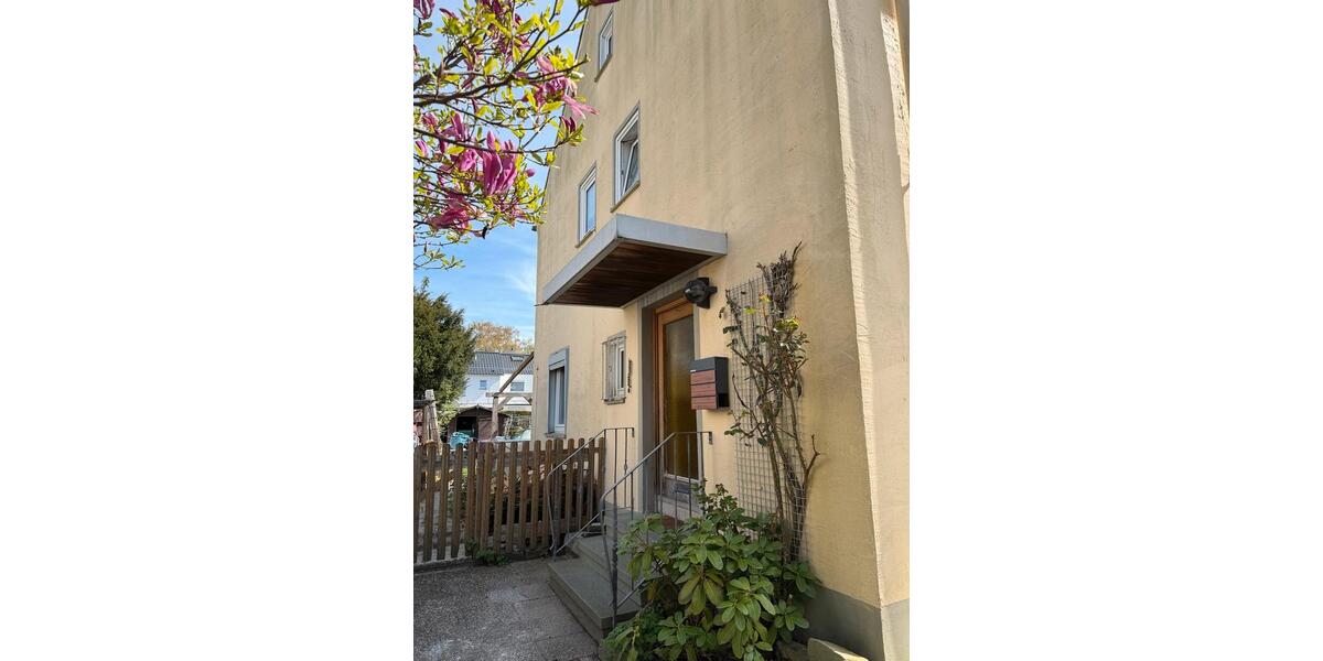 Reihenhaus Soest - 6 Zimmer, 109 m&sup2;, 290.000&euro; | Angebot:26126011