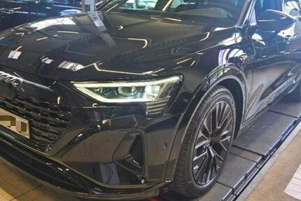 Audi Q8 122.100 km 36.950 &euro; Beckum 59269