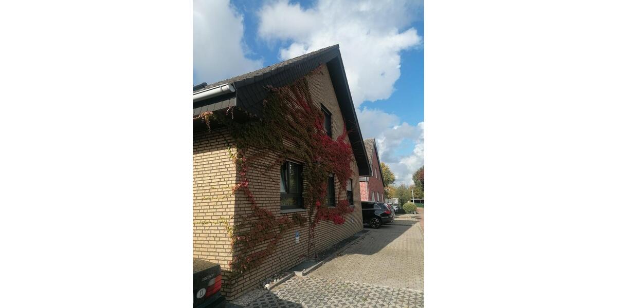 Mehrfamilienhaus, Wohnhaus Sendenhorst - 8 Zimmer, 215 m&sup2;, 549.000&euro; | Angebot:24352386