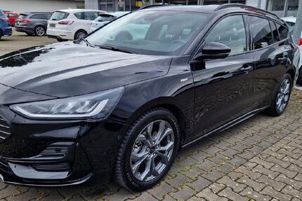 Ford Focus 15.697 km 21.995 &euro; Rheda-Wiedenbrück 33378