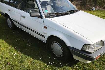 Mazda 323 187.071 km 950 &euro; Kamen 59174