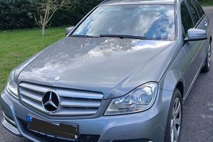 Mercedes-Benz C 220 208.900 km 5.500 &euro; Ahlen 59227