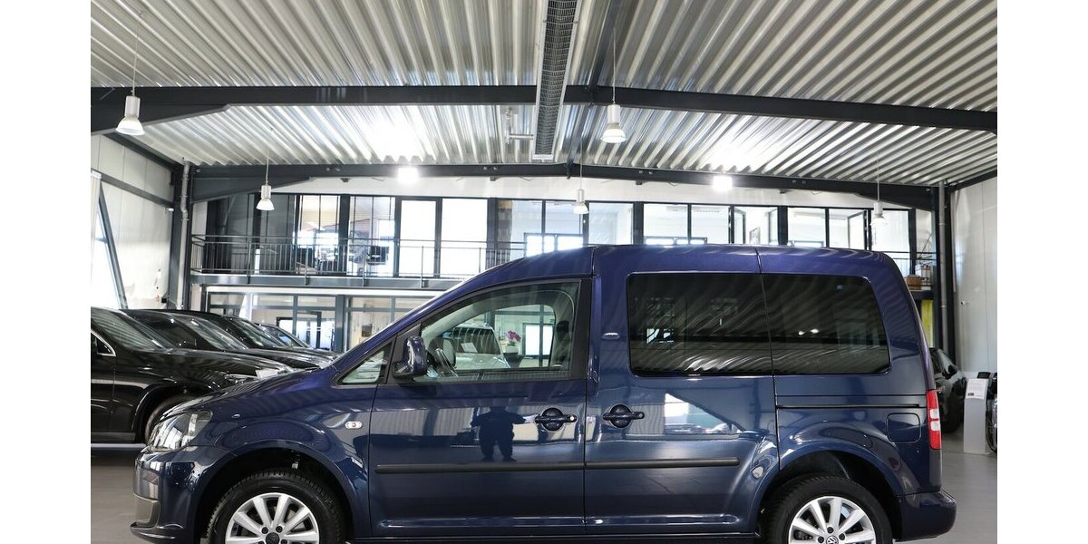 VW Caddy Kombi 1.6 TDI / 5-SITZER / -OPTIK / AHK 128.000 km 13.444 &euro; Hamm 59077