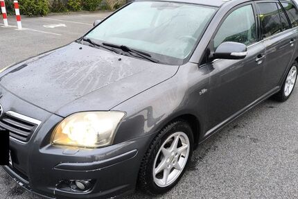 Toyota Avensis 345.734 km 999 &euro; Warendorf 48231