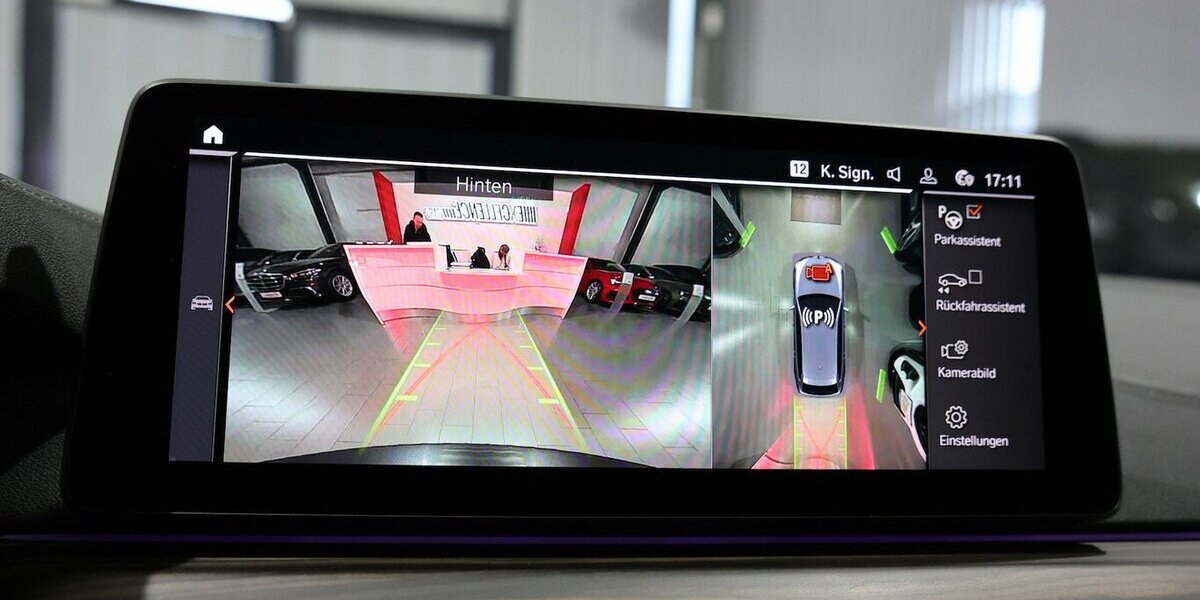 BMW 530i Touring INNOVATION LUXURY-LINE BUSINESS 45.000 km 38.777 &euro; Hamm 59077