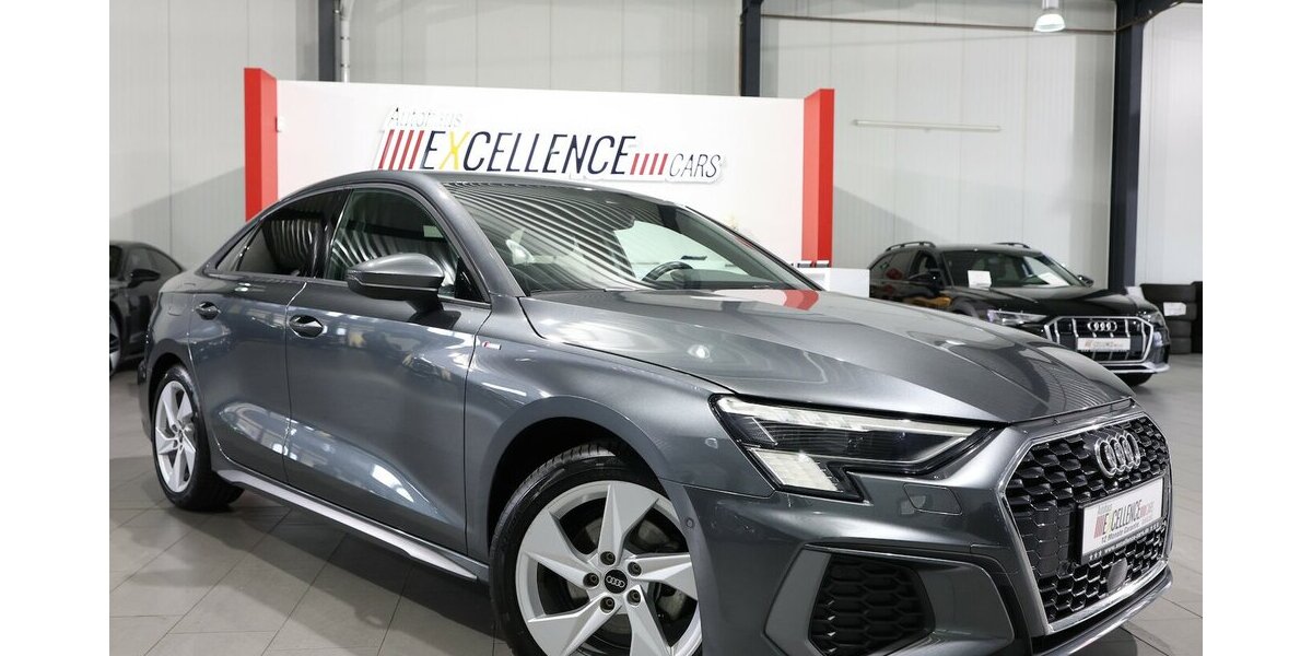 Audi A3 LIMOUSINE 30 TFSI S-LINE MATRIX, VOLL-LEDER 60.000 km 25.333 &euro; Hamm 59077