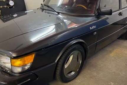 Saab 900 255.000 km 10.000 &euro; Münster 48151