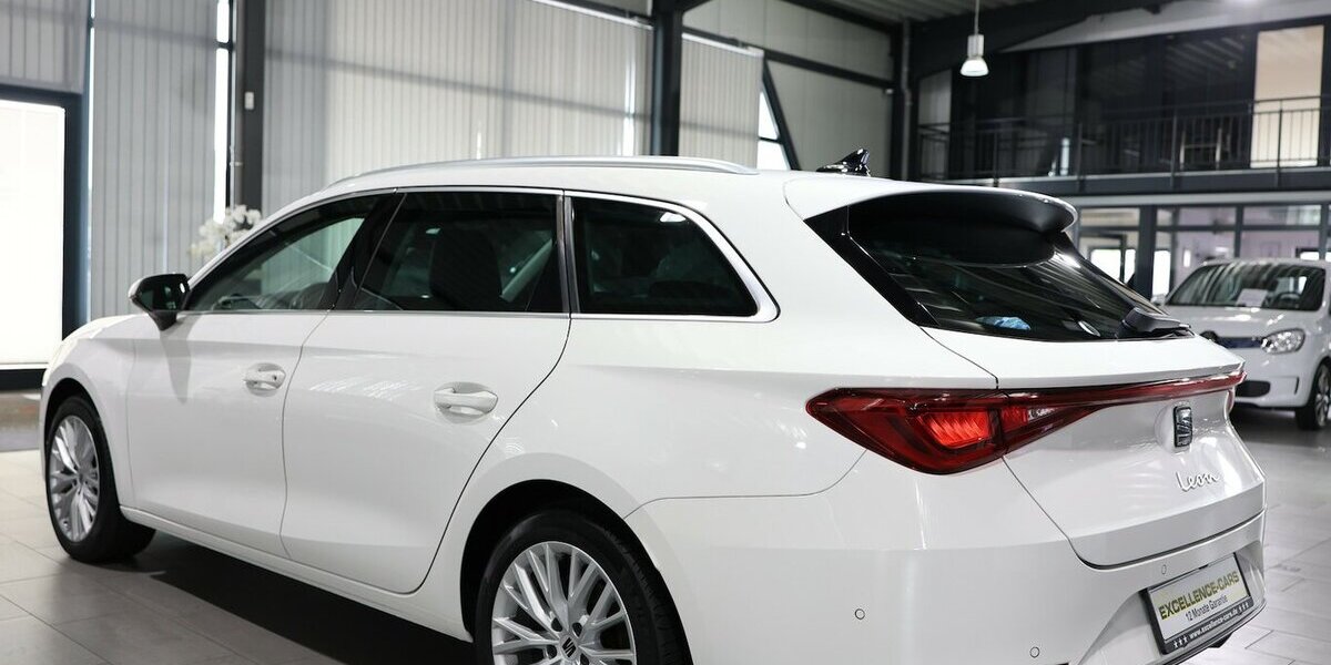 Seat Leon ST 2.0 TDI DSG XCELLENCE / LEDER / ACC+LANE 75.000 km 19.111 &euro; Hamm 59077