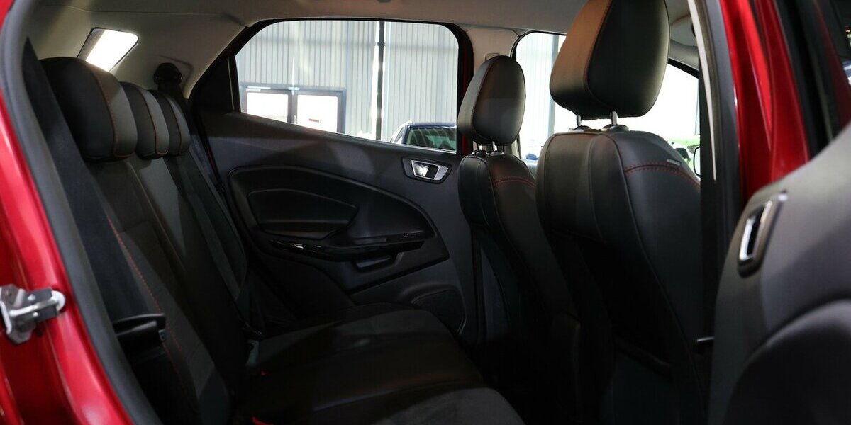 Ford EcoSport EB ST-LINE SPORT RED & BLACK / LED, B&O 60.000 km 13.111 &euro; Hamm 59077