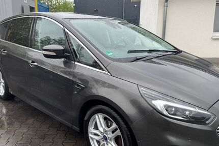 Ford S-Max 108.520 km 13.990 &euro; Münster 48157