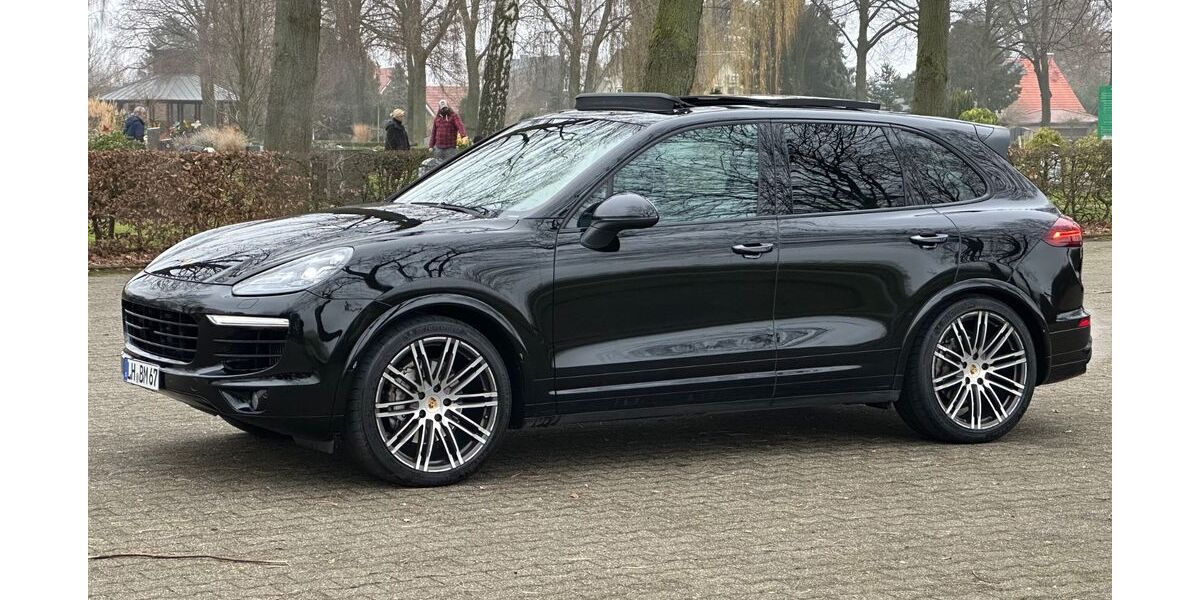 Porsche Cayenne 168.000 km 32.950 &euro; Bergkamen 59192