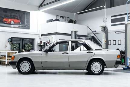 Mercedes-Benz 190 101.000 km 12.500 &euro; Rheda-Wiedenbrück 33378