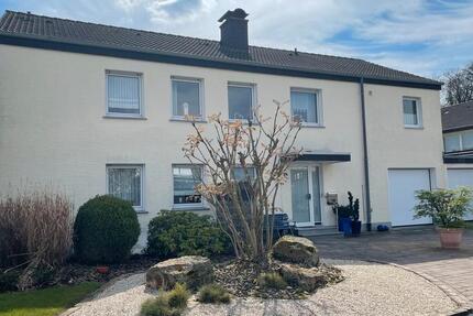 Haus Oelde - 8 Zimmer, 210 m&sup2;, 449.000&euro; | Angebot:26182023