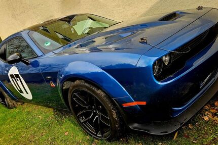 Dodge Challenger 9.500 km 43.000 &euro; Kamen 59174