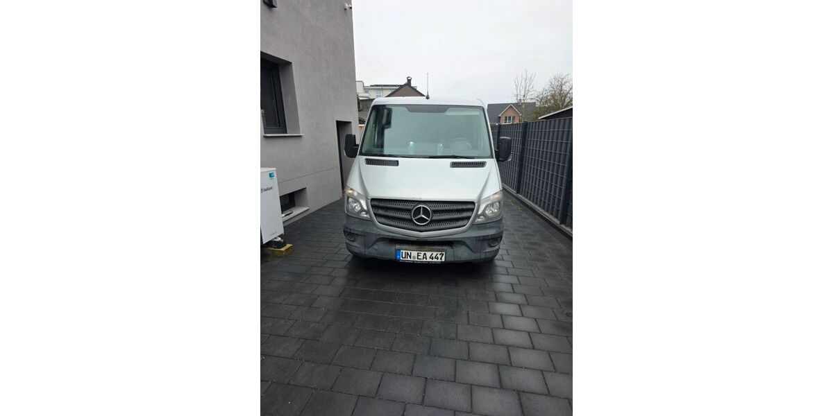 Mercedes-Benz Sprinter 175.765 km 11.250 &euro; Kamen 59174