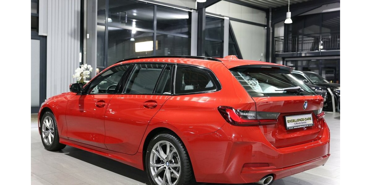 BMW 318d Touring SHADOW SPORT MELBOURNEROT-METALLIC 73.000 km 25.555 &euro; Hamm 59077