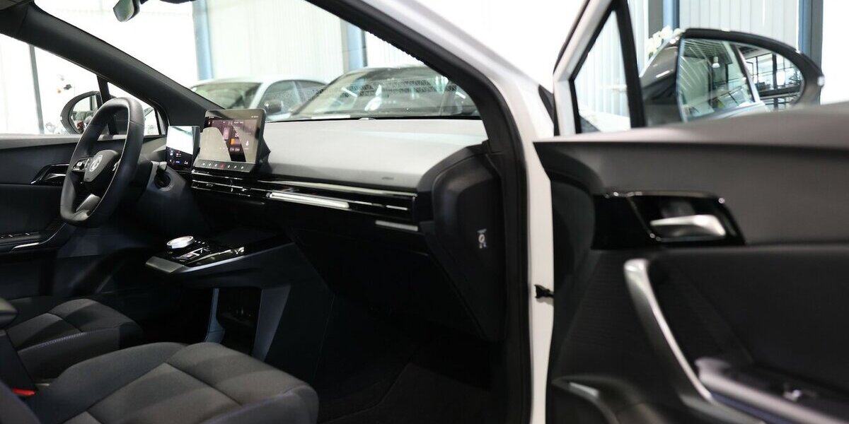 MG 4 ELECTRIC WHITE VIRTUAL, ACC+SPURHALTE, APPLE 50.000 km 17.555 &euro; Hamm 59077