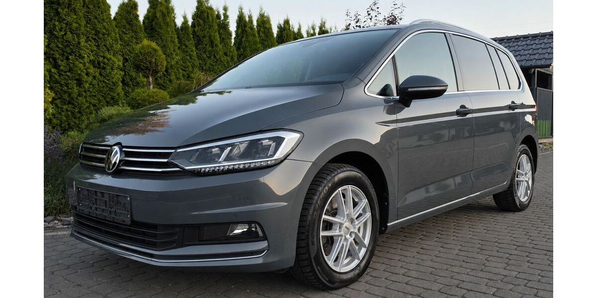VW Touran 35.900 km 25.860 &euro; Bad-Sassendorf 59505