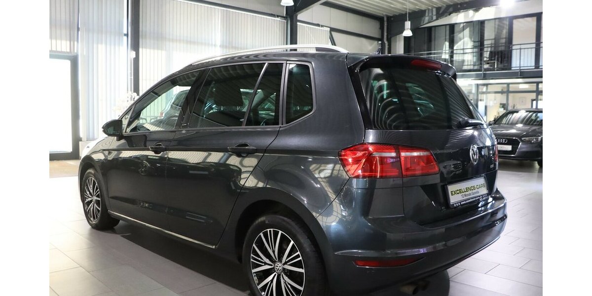 VW Golf Sportsvan 1.4 TSI ALLSTAR / XENON, NAVI-DM 119.000 km 12.111 &euro; Hamm 59077