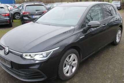 VW Golf Life 1.5 TSI NAVI PANO IQ LIGHT ACC GJR SPORT 50.000 km 19.988 &euro; Bergkamen 59192