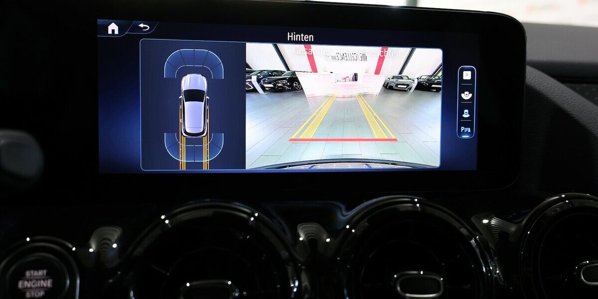 Mercedes-Benz GLA 180 ADVANCED SPORT / LEDER, LED, WIDESCREEN 7.000 km 32.888 &euro; Hamm 59077