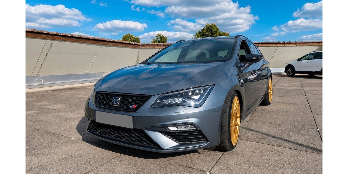 Seat Leon 67.500 km 20.850 &euro; Werne 59368