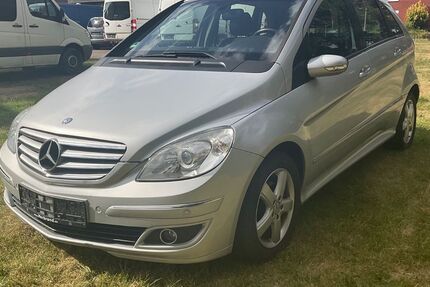Mercedes-Benz B 200 121.000 km 4.950 &euro; Beelen 48361