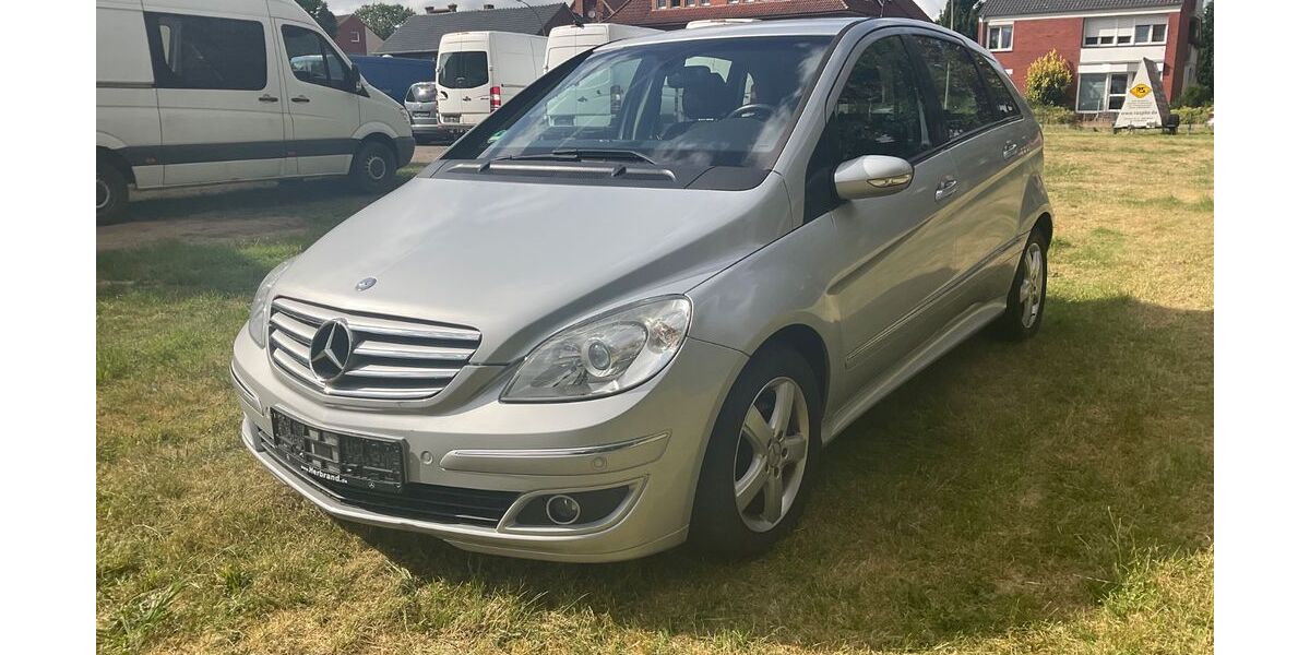 Mercedes-Benz B 200 121.000 km 4.950 &euro; Beelen 48361