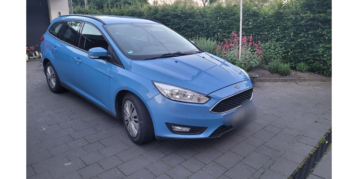 Ford Focus 99.999 km 8.200 &euro; Hamm 59071