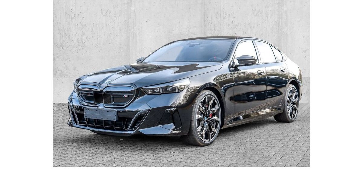 BMW i5 7.900 km 94.860 &euro; Warendorf 48231