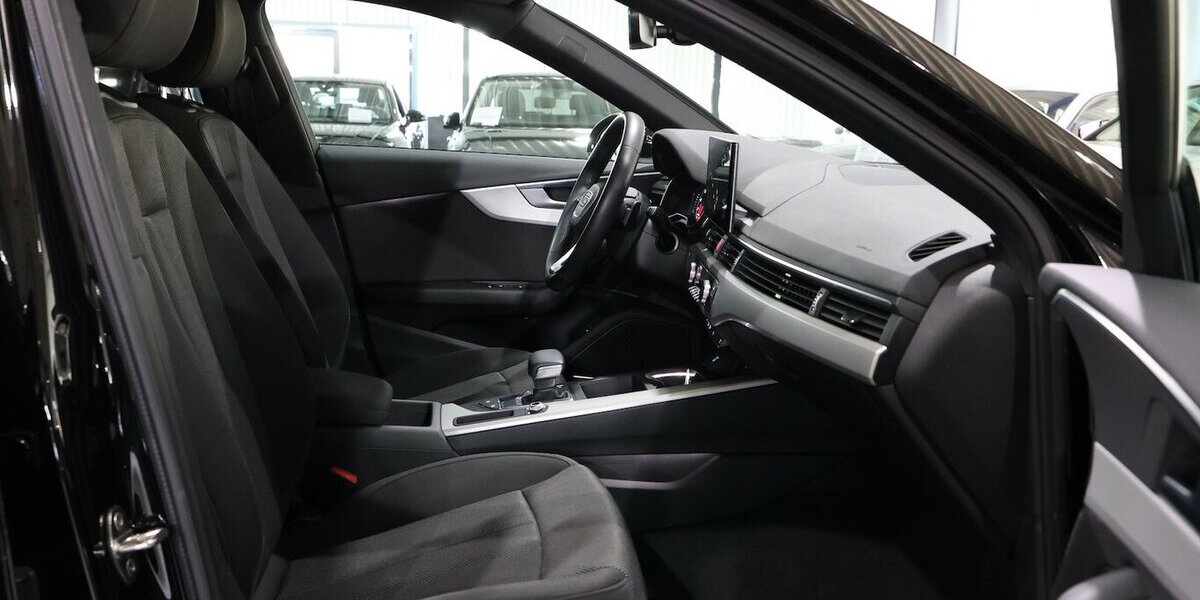 Audi A4 Avant 40 TFSI ADVANCED / LED, ACC+LANE, B&O 93.000 km 24.994 &euro; Hamm 59077