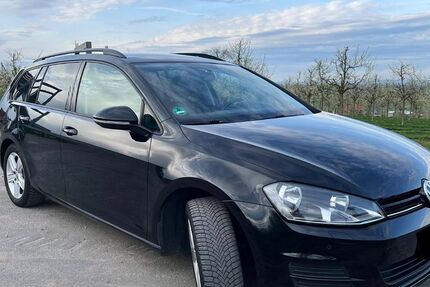 VW Golf 236.000 km 7.400 &euro; Oelde 59302