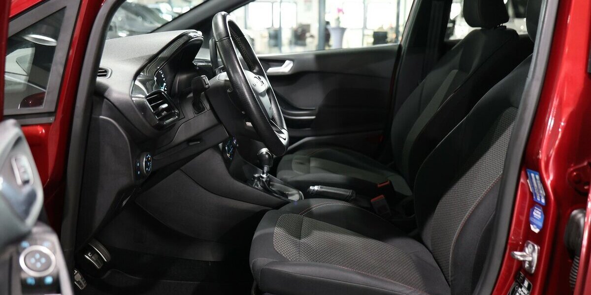 Ford Fiesta 1.0 EB ST-LINE SPORT / LED / NAVI+APPLE 89.000 km 11.777 &euro; Hamm 59077