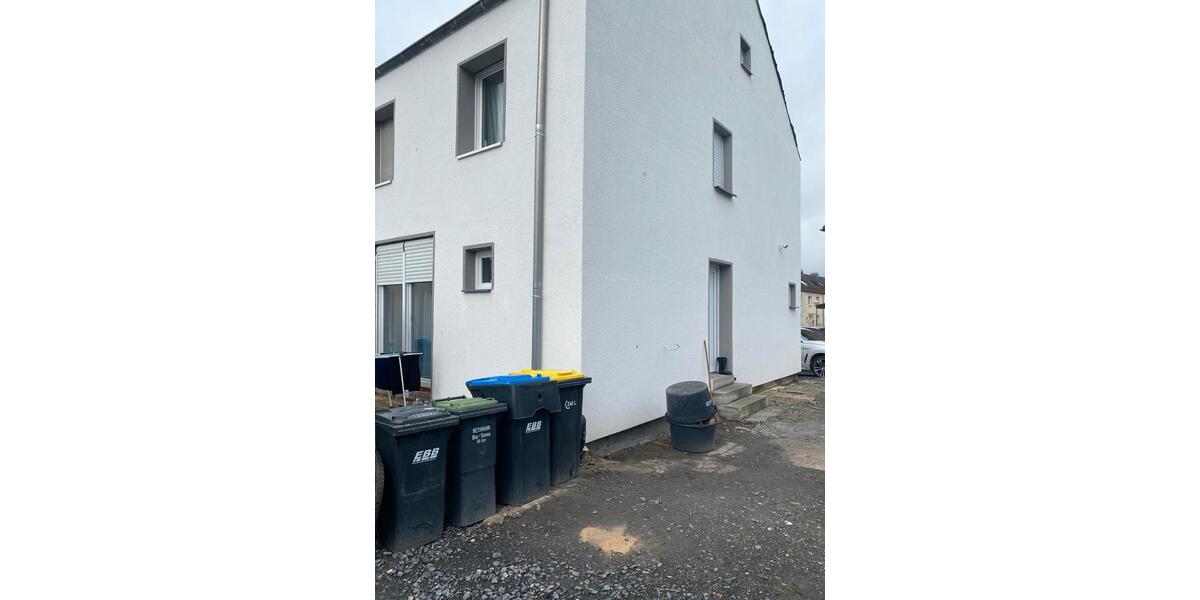 Reihenhaus Bergkamen - 5 Zimmer, 100 m&sup2;, 280.000&euro; | Angebot:26933728