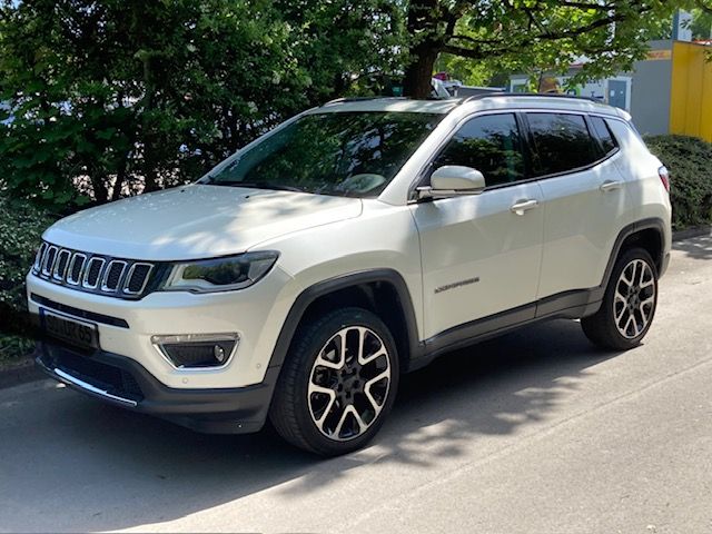 Jeep Compass 82.050 km 13.500 &euro; Wickede (Ruhr) 58739