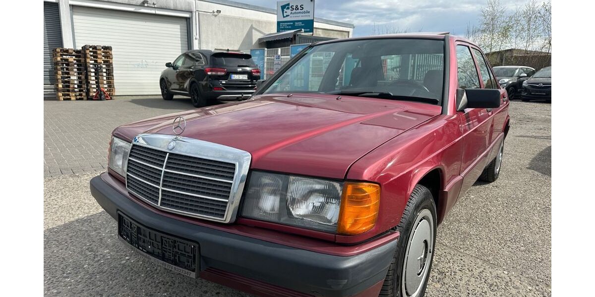 Mercedes-Benz 190 157.000 km 2.490 &euro; Münster 48157