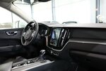 Volvo XC60 D4 MOMENTUM PRO / PANORAMA, MATRIX-LED 130.000 km 26.777 &euro; Hamm 59077