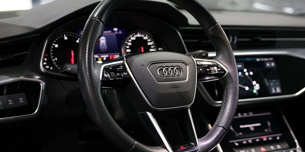 Audi A6 Avant 40 TDI S-LINE SPORT PLUS / LED, LEDER 125.000 km 26.555 &euro; Hamm 59077