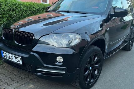 BMW X5 215.000 km 10.850 &euro; Soest 59494