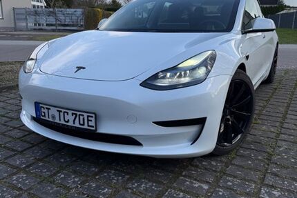 Tesla Model 3 98.000 km 26.500 &euro; Oelde 59302