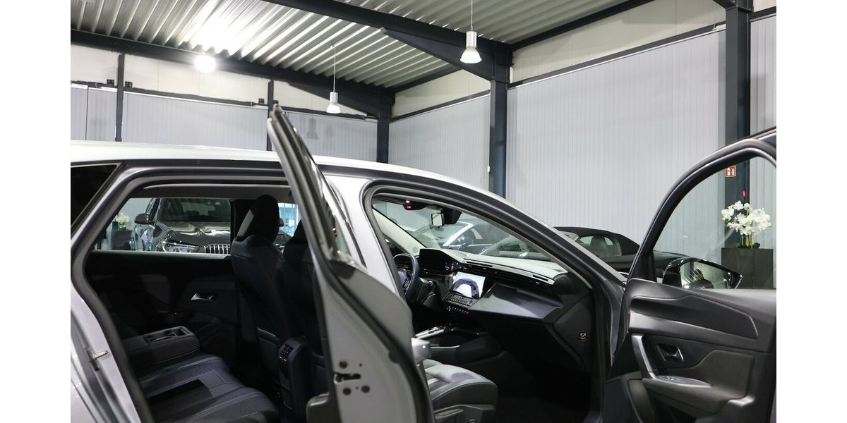 Peugeot 308 SW 130 BLUE-HDI ACTIVE PACK / I-COCKPIT, LED 130.000 km 15.308 &euro; Hamm 59077