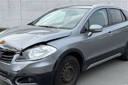 Suzuki SX4 166.343 km 4.200 &euro; Soest 59494