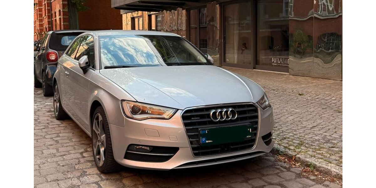 Audi A3 105.600 km 12.990 &euro; Berlin 10557