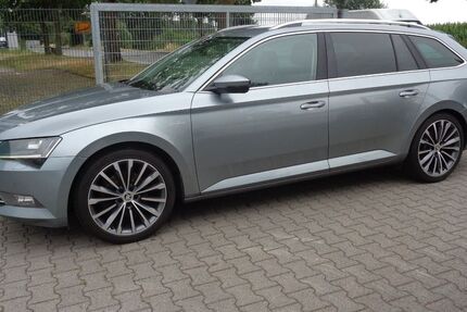 Skoda Superb 361.724 km 9.401 &euro; Warendorf 48231