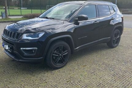 Jeep Compass 18.500 km 17.500 &euro; Soest 59494