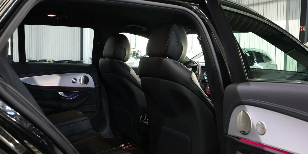 Mercedes-Benz E 200 d T BUSINESS AMG-LINE-SPORT WIDESCREEN,LED 38.000 km 40.991 &euro; Hamm 59077