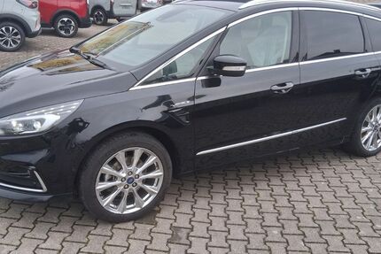 Ford S-Max 52.000 km 32.580 &euro; Kamen 59174
